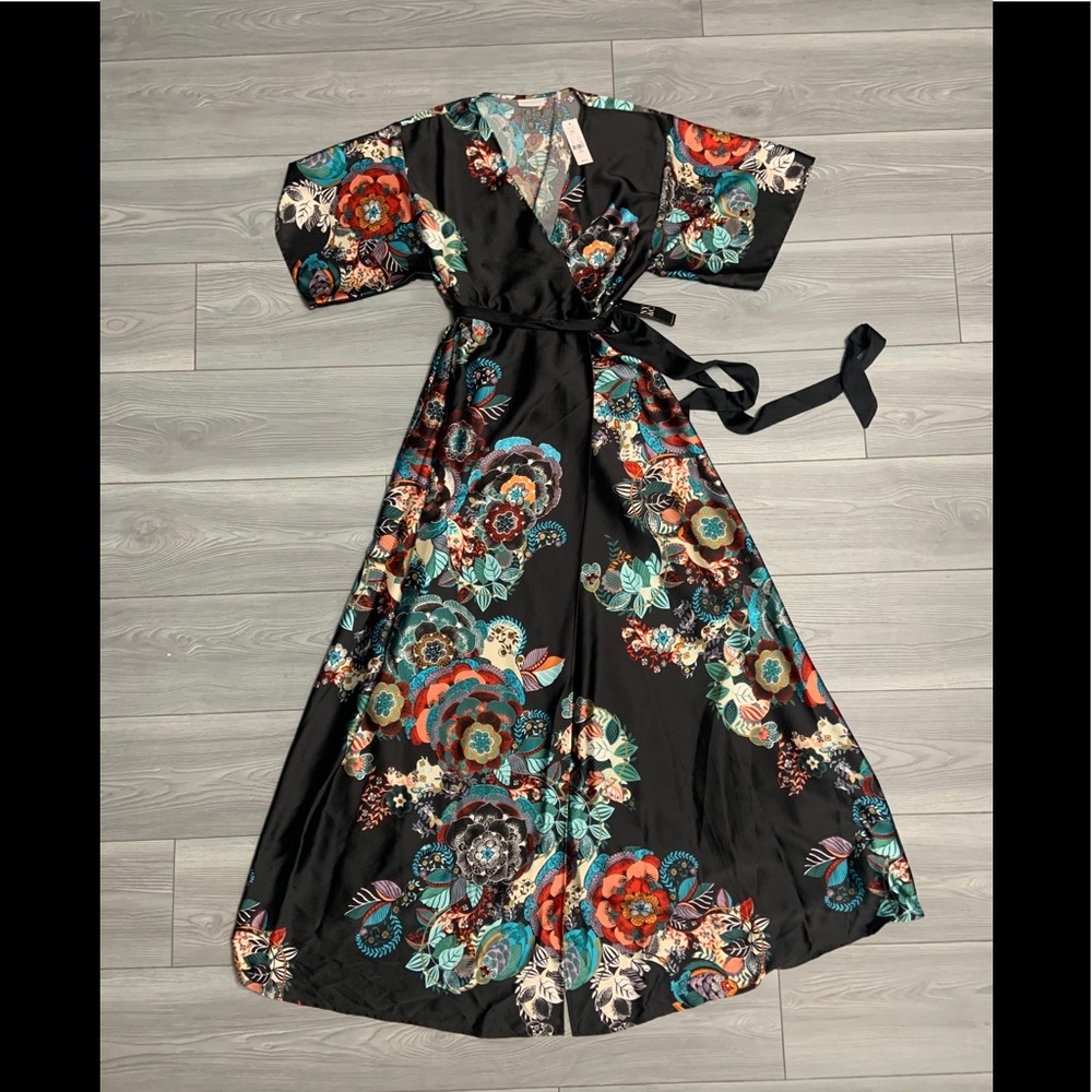 New York & Co Black Flower Maxi Dress 🌃🖤🖤